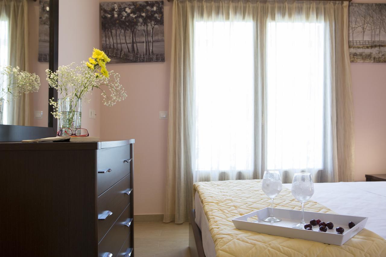 Drimonas Villa *