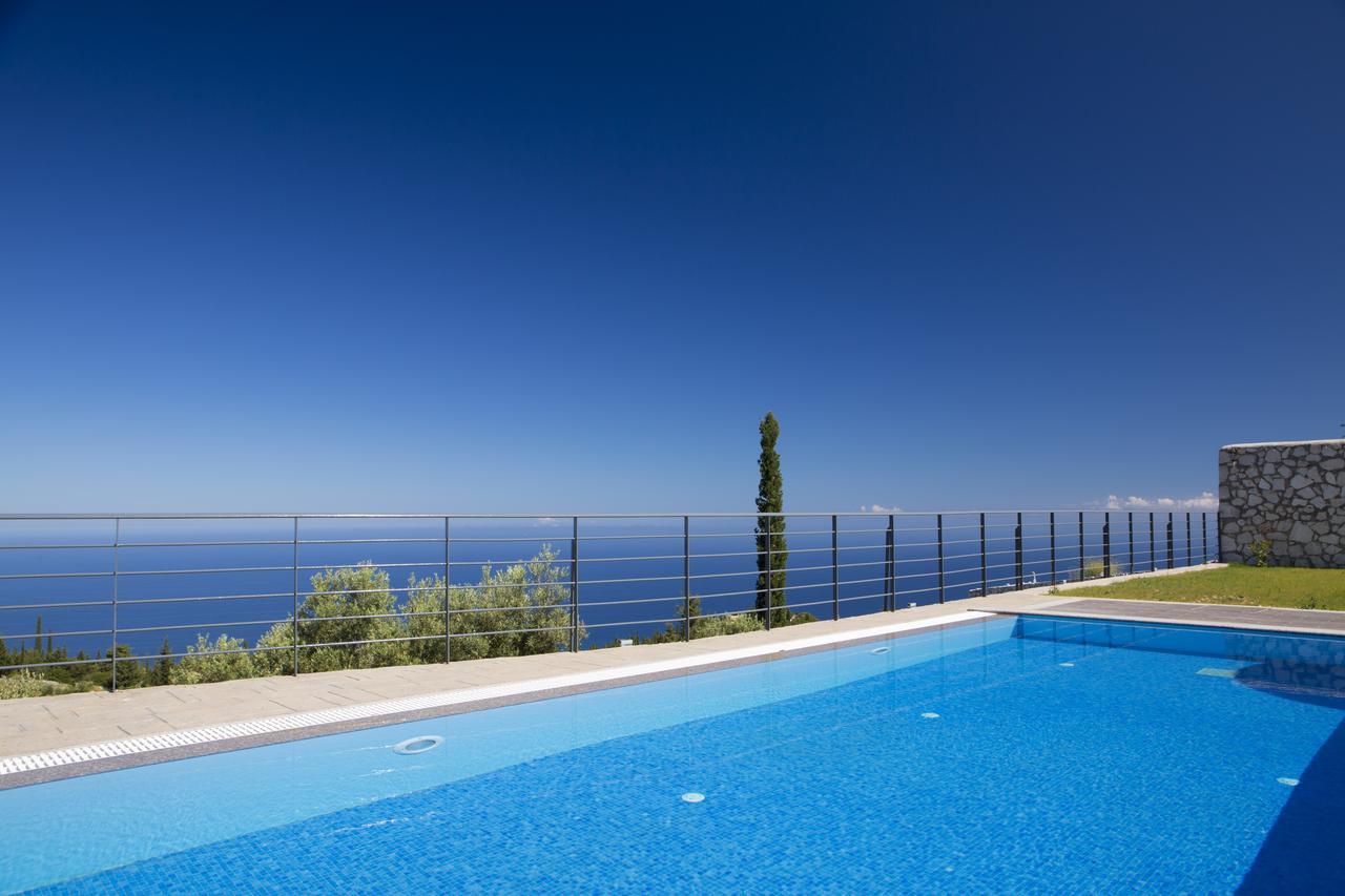Drimonas Villa *